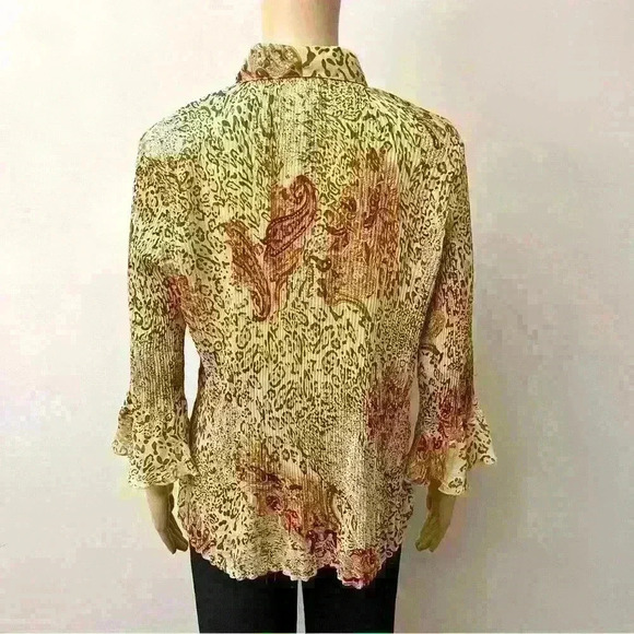 Vintage brown floral & animal prints button down blouse. - Picture 4 of 5